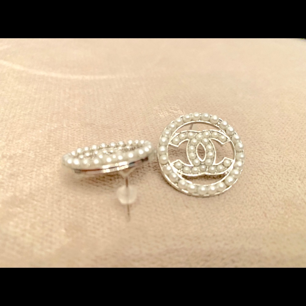 Fashion earrings